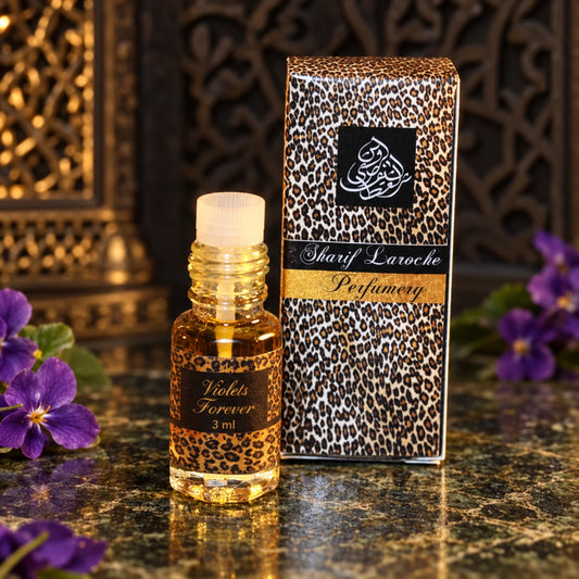 Violets Forever perfume oil 3 ml with original bottle and leopard-pattern box in a violet floral setting