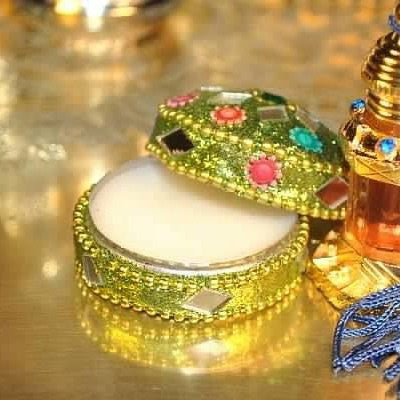 Ambre Gris Mélange de Fruits Solid Cream Perfume in Lakh Box 10g
