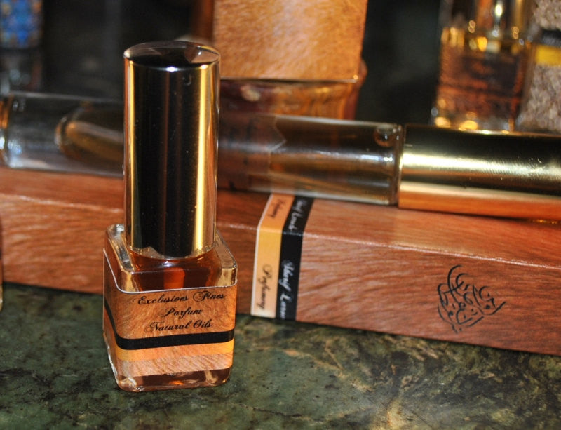 Tuscan Cigaro Natural Solid Perfume Spray 7ml